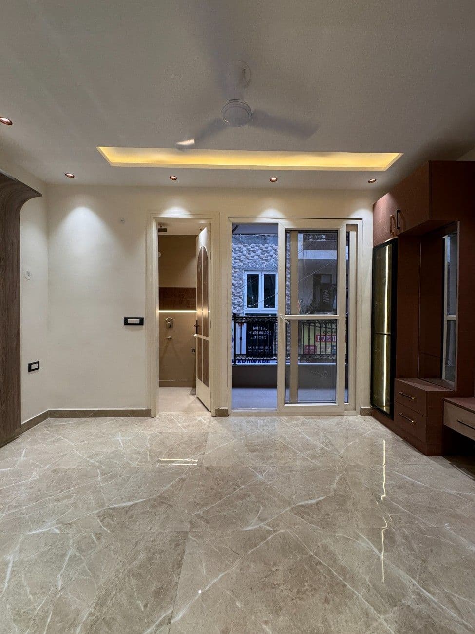 2BHK 70 Gaj Flat for Sale in Dwarka Mor | Ready-to-Move Luxury Home thumbnail 4