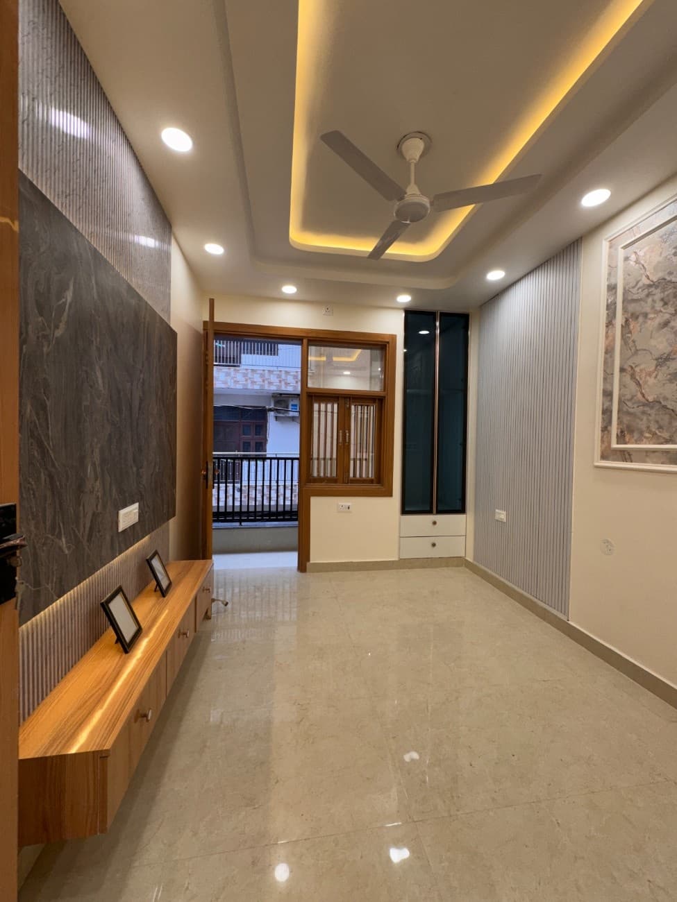 2BHK 80 Gaj Flat for Sale in Dwarka Mor | Luxury Builder Floor in Prime Location thumbnail 4