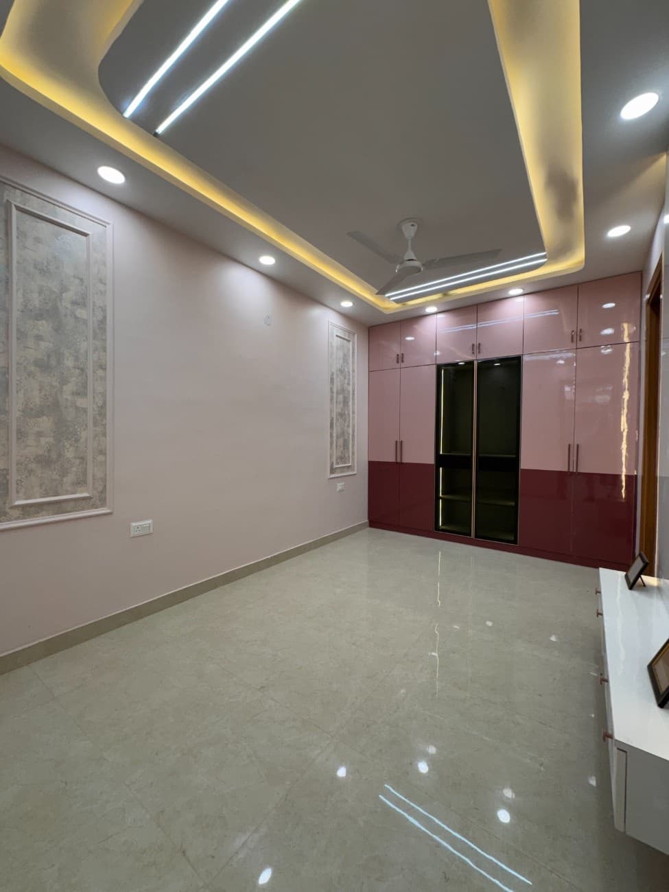 2BHK 80 Gaj Flat for Sale in Dwarka Mor | Luxury Builder Floor in Prime Location thumbnail 6