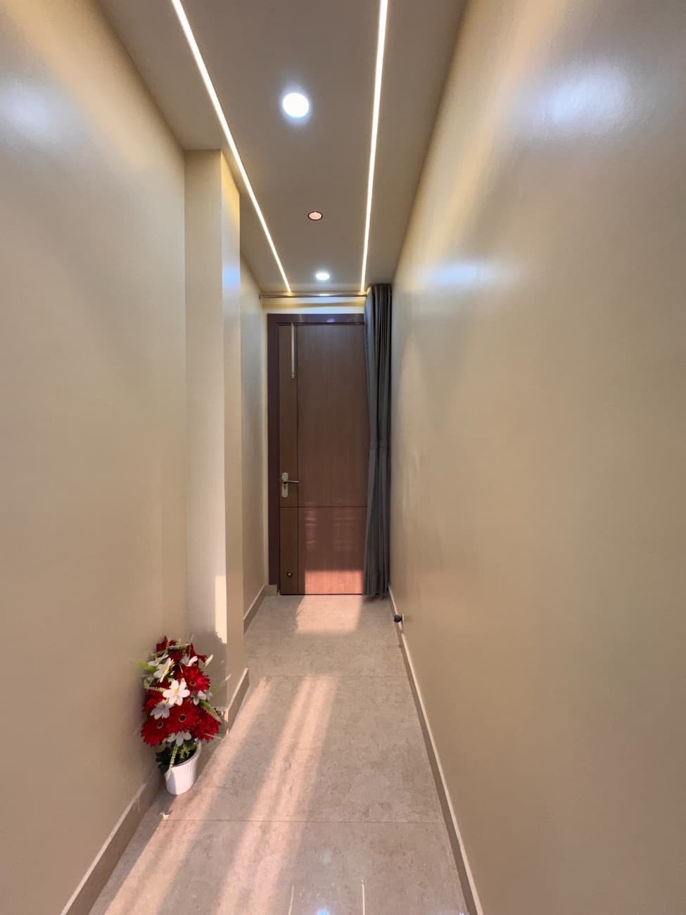 2BHK 65 Gaj Flat for Sale in Nangli thumbnail 9