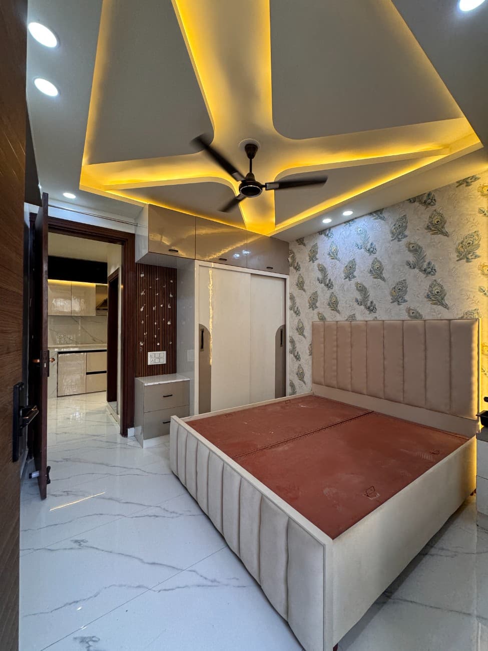 3BHK 90 Gaj Flat for Sale in Dwarka Mor thumbnail 8