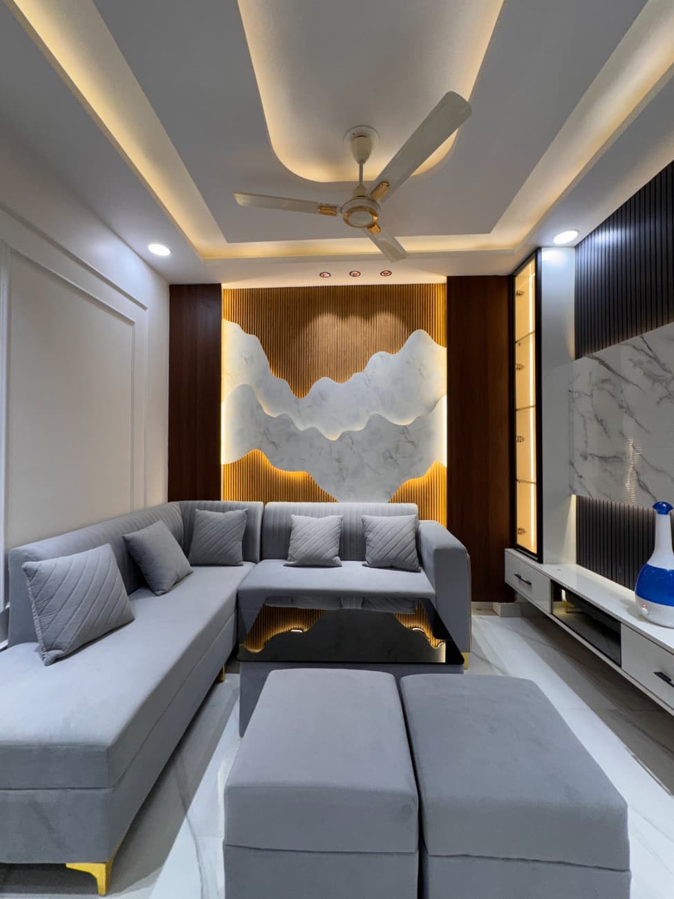 3BHK 100 Gaj Flat for Sale in Nangli thumbnail 2