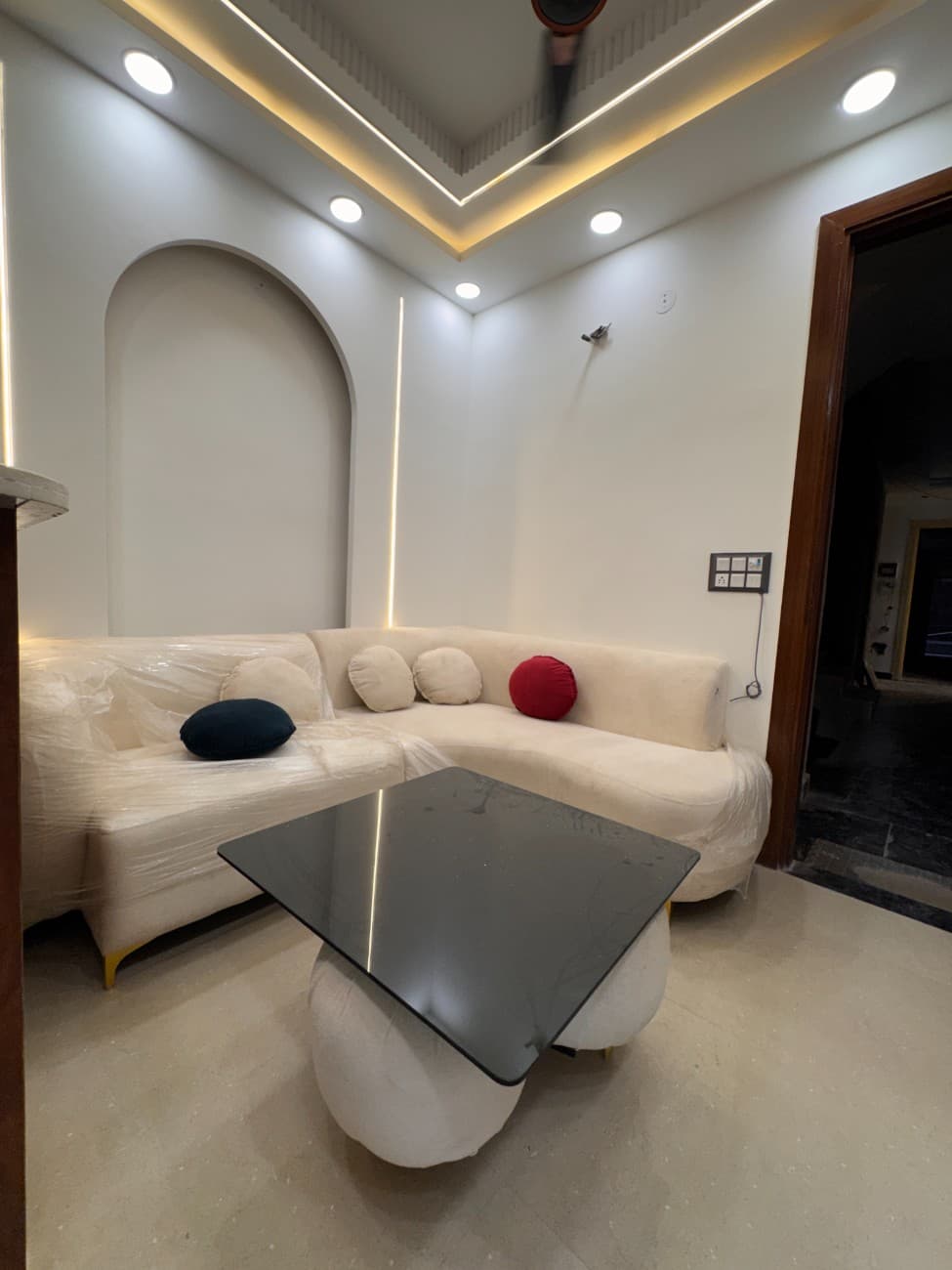 1BHK 45 Gaj Flat for Sale in Dwarka Mor | Affordable Builder Floor