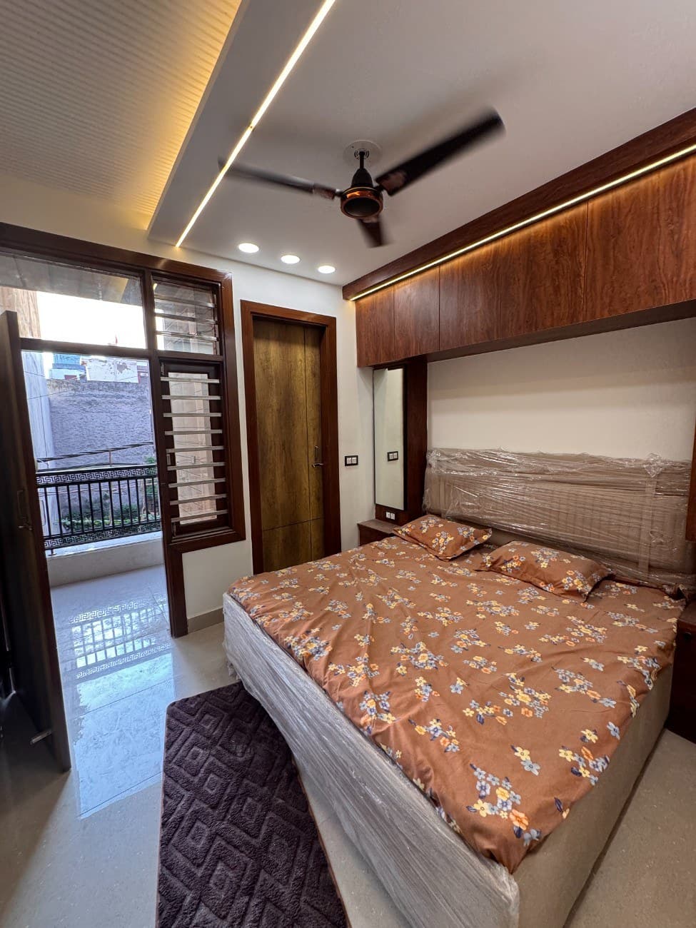 1BHK 45 Gaj Flat for Sale in Dwarka Mor | Affordable Builder Floor thumbnail 2