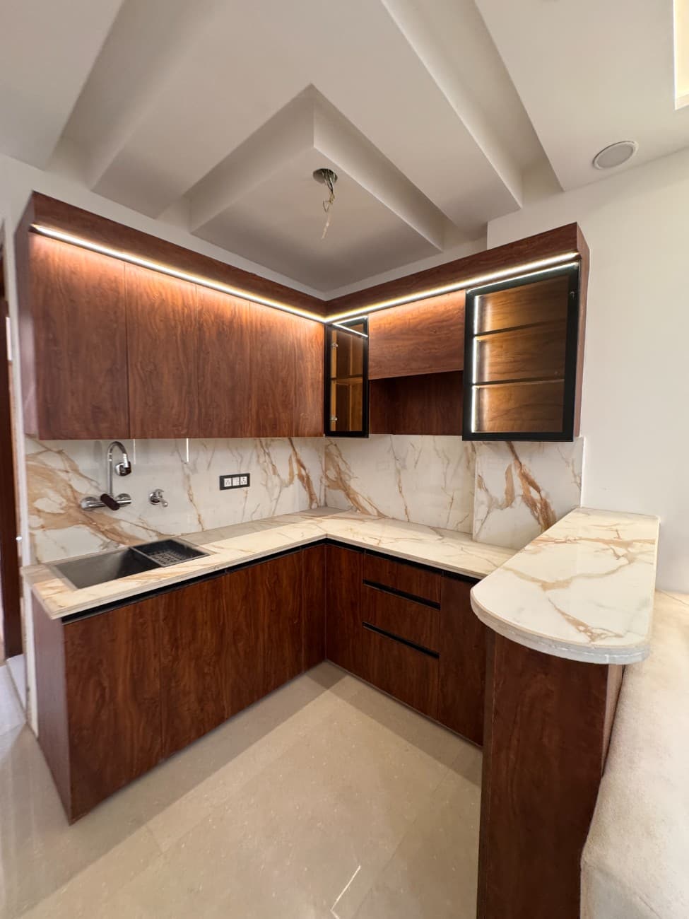 2BHK 55 Gaj Flat for Sale in Dwarka Mor | Near Metro thumbnail 4