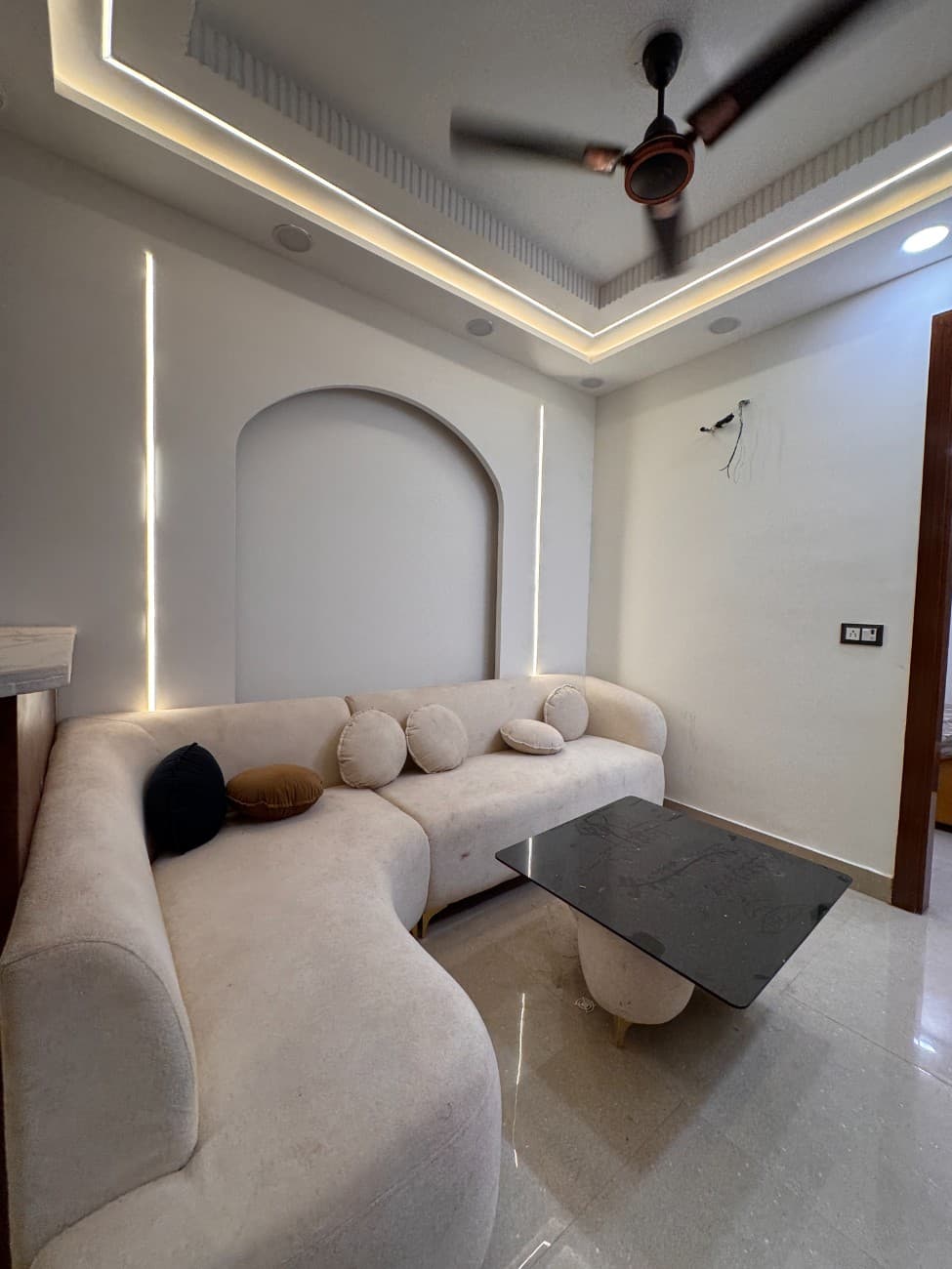 2BHK 55 Gaj Flat for Sale in Dwarka Mor | Near Metro thumbnail 5