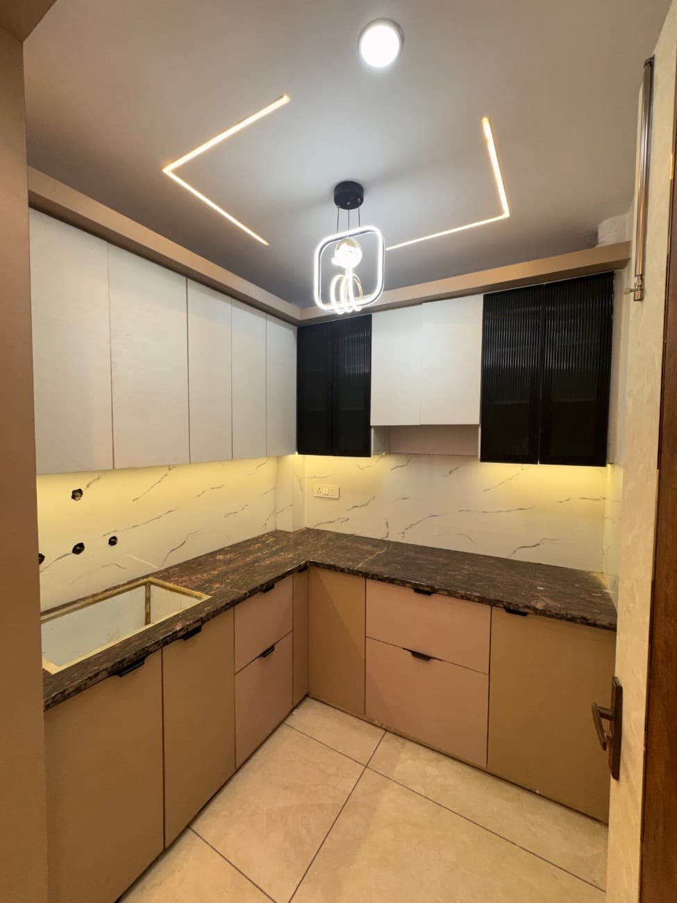🏡 2BHK 80 Gaj Flat for Sale in Nawada thumbnail 2